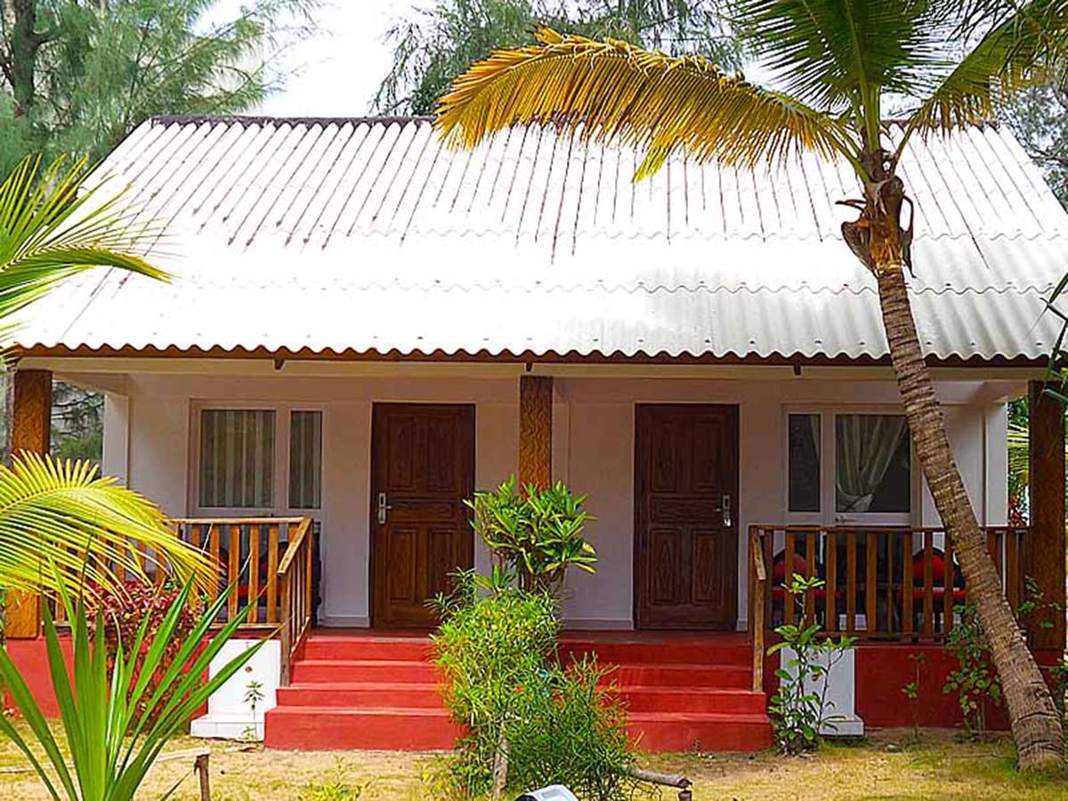 Hotel Village Vacances Awale Plage Grand-Popo 外观 照片