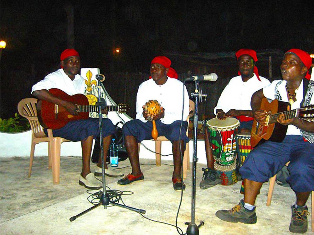 Hotel Village Vacances Awale Plage Grand-Popo 外观 照片